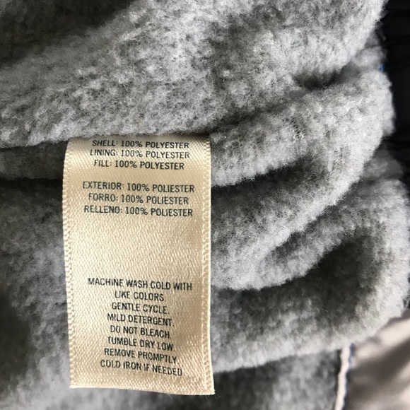 OshKosh Toddler Jacket Size 2T - Picture 6 of 8